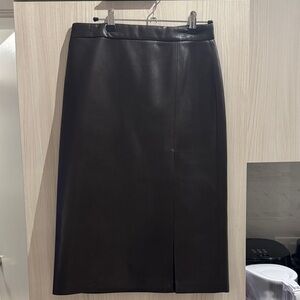 Wilfred Black Pencil Skirt